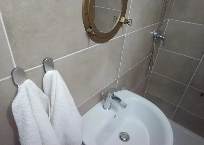 Piccola Casa Di Sardegna *